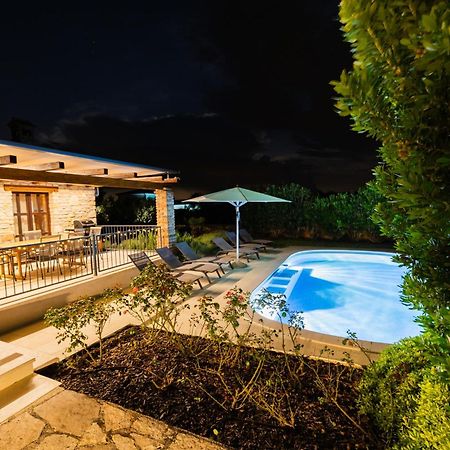 Villa Jurinea In Istrien Mit Pool Barat  Eksteriør bilde